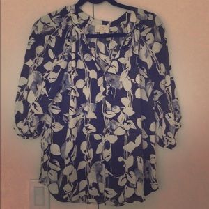 Collective Concepts Floral Top - Size Small